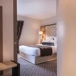 Hotel La Des Ternes