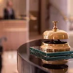 Hotel La Des Ternes