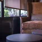 La Des Ternes Hotel
