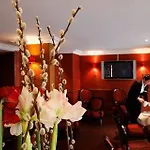 La Des Ternes Hotel