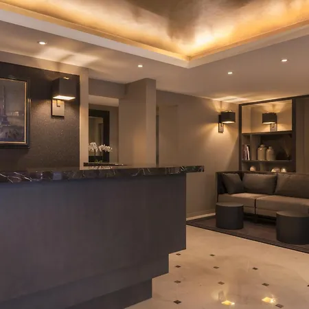 La Des Ternes Hotel