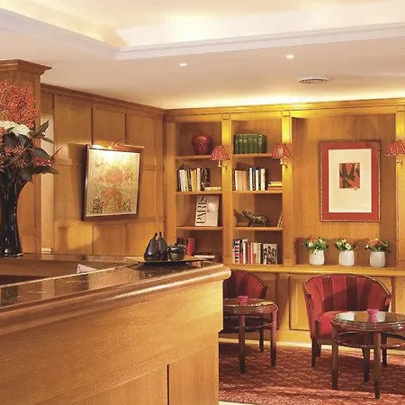 La Des Ternes Hotel